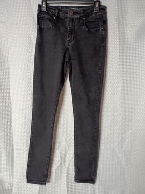 Levi's Women's Skinny Jeans in Washed Black